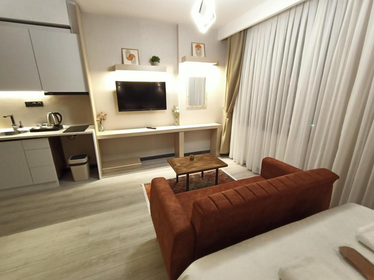 New Falcon Palas Otel Istanbul Exterior foto